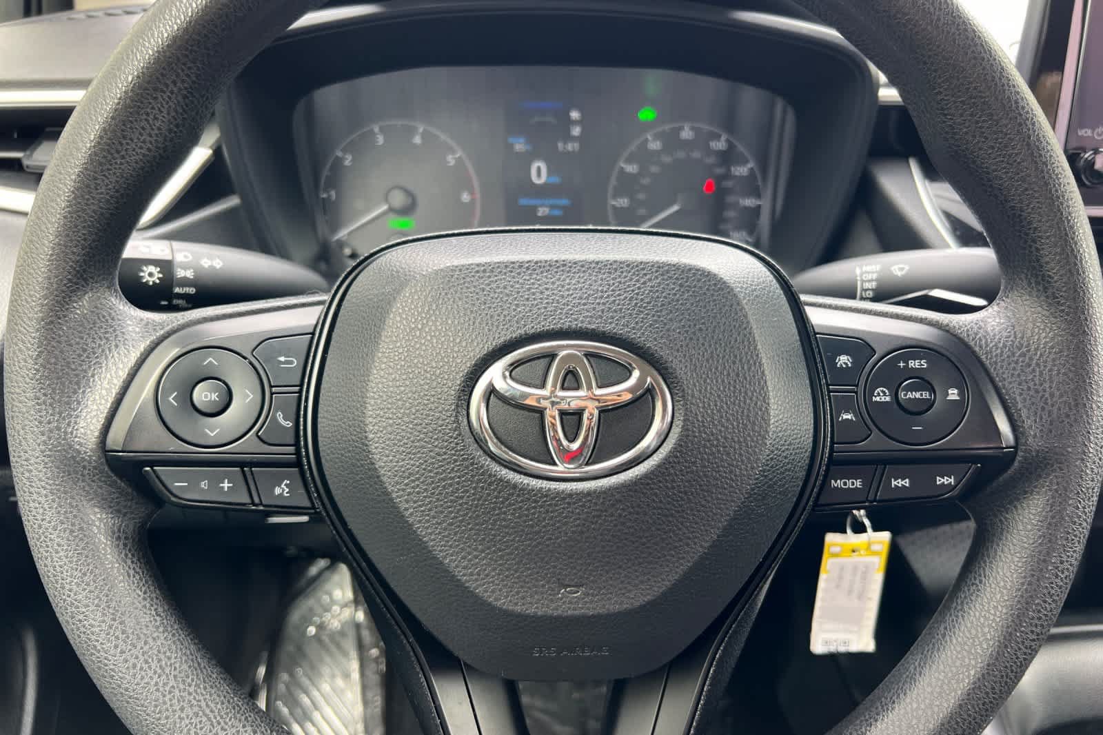 Used 2023 Toyota Corolla LE w/ Carpet Mat Package (TMS) FWD image 22