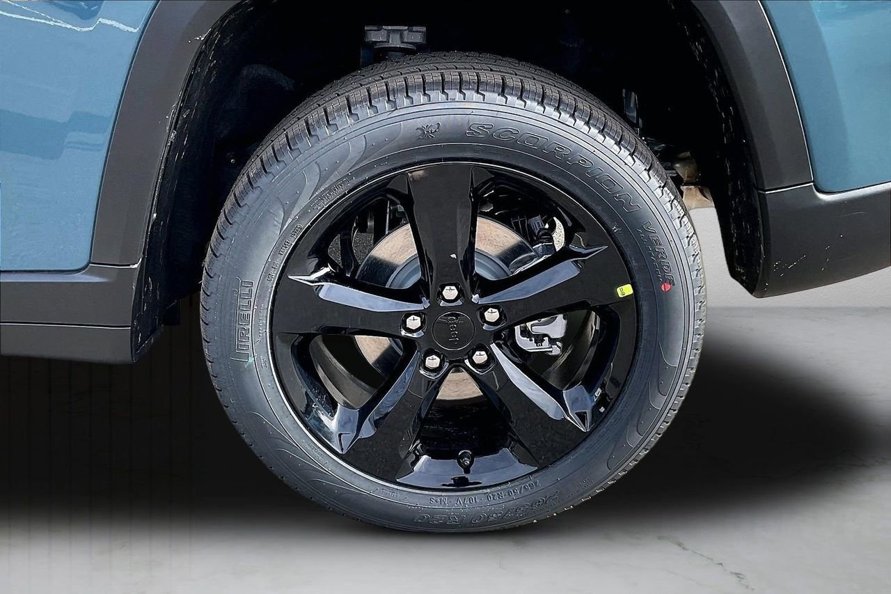 New 2026 Jeep Grand Cherokee Limited image 34