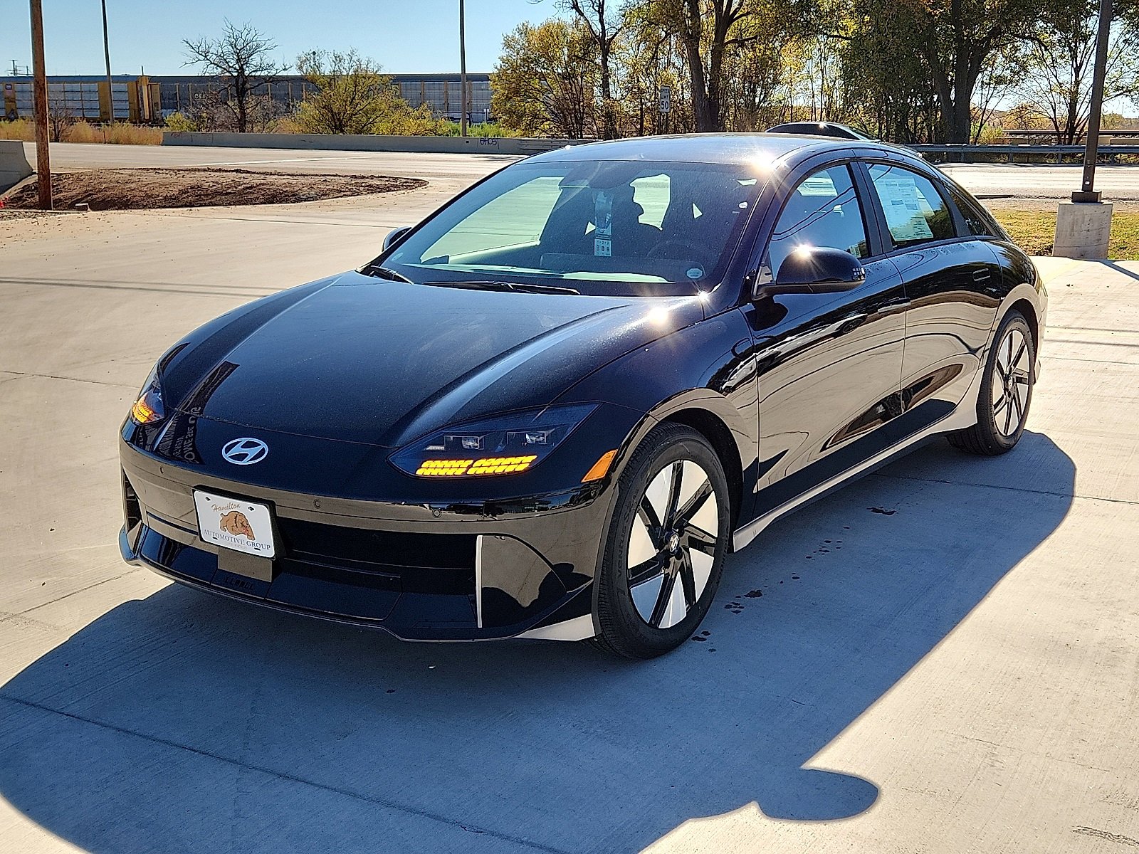 New 2025 Hyundai Ioniq 6 SE