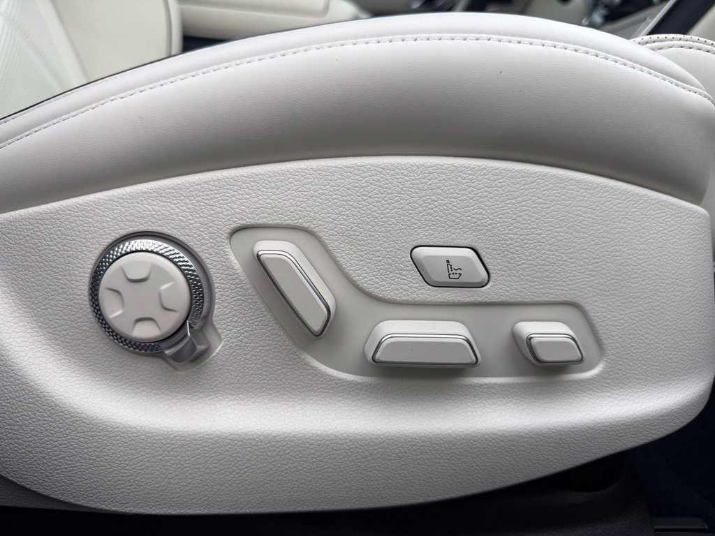 New 2027 Genesis GV80 3.5T Prestige AWD/4WD image 37