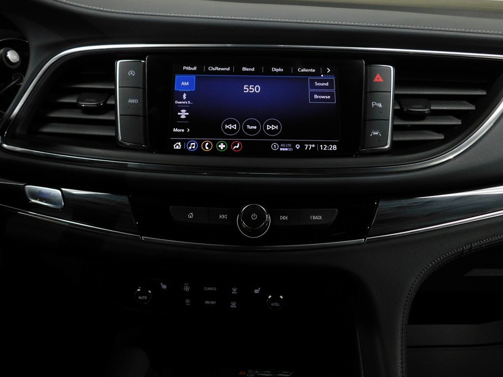 Used 2024 Buick Enclave Essence image 38