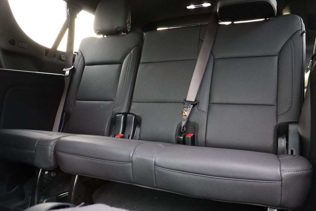 Used 2025 Chevrolet Suburban Z71 w/ Z71 Off-Road Package image 52