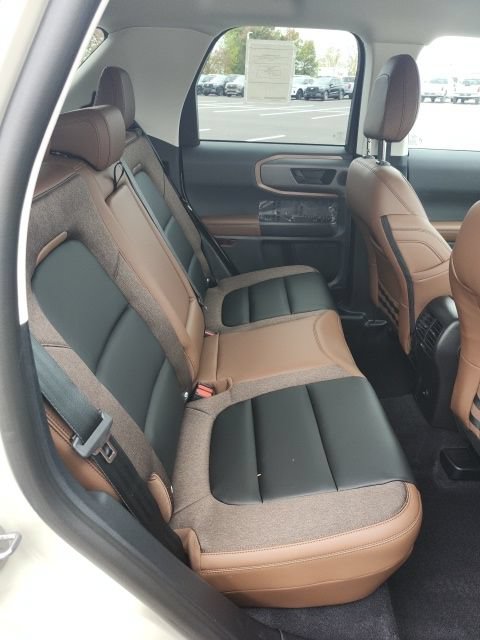 New 2025 Ford Bronco Sport Outer Banks w/ Outer Banks Tech Package+ AWD/4WD image 17