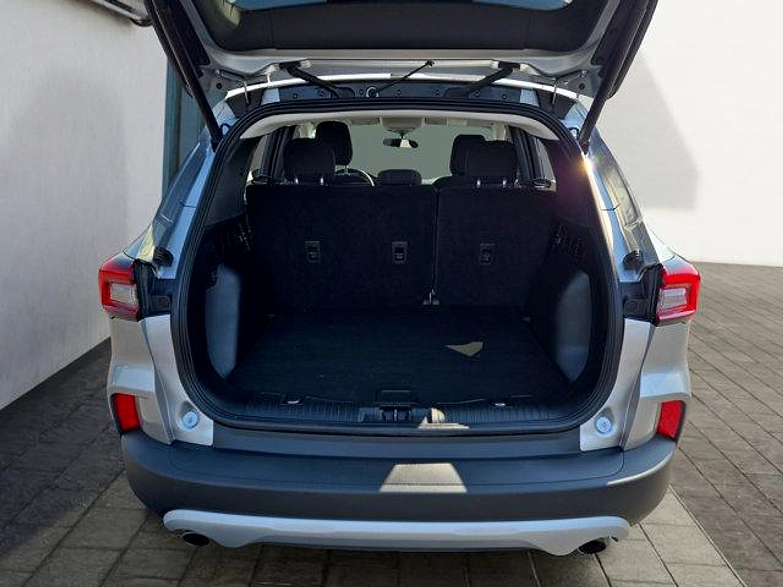 Certified 2023 Ford Escape Active AWD/4WD image 25