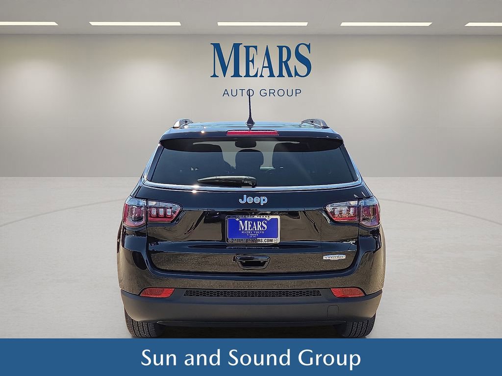 Used 2022 Jeep Compass Latitude w/ Sun and Sound Group image 5