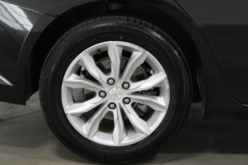 Used 2024 Chevrolet Malibu LT image 14