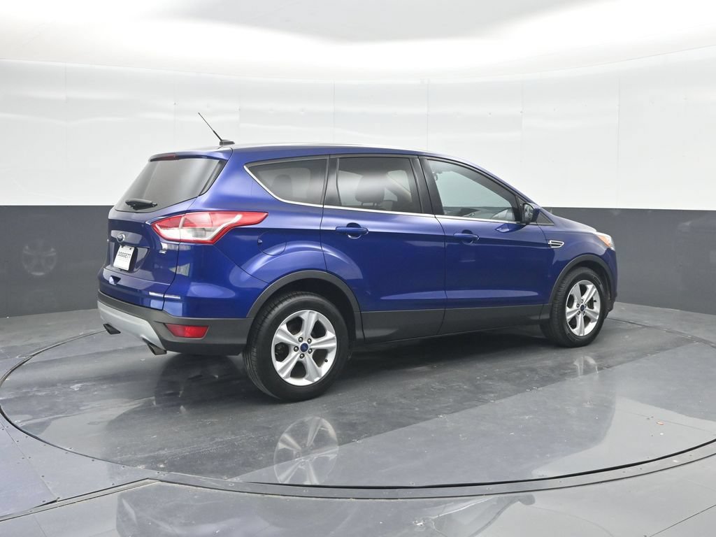Used 2015 Ford Escape SE FWD image 15