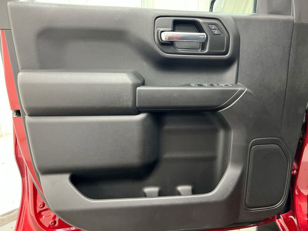 Used 2022 Chevrolet Silverado 1500 Custom w/ LPO, Dark Essentials Package image 20