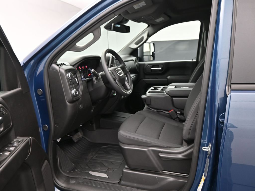 New 2026 GMC Sierra 3500 Pro w/ 1SA Pro Safety Plus Package image 9