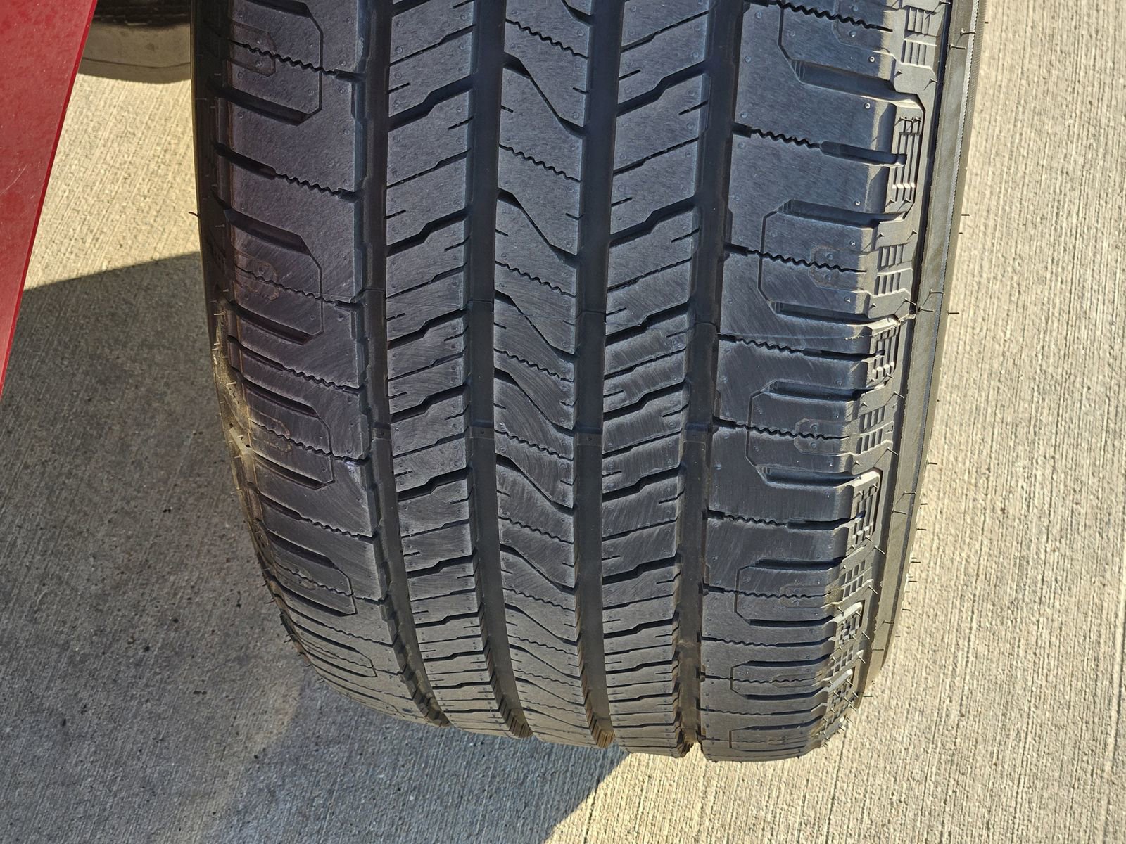 Used 2020 RAM 1500 Laramie AWD/4WD image 13