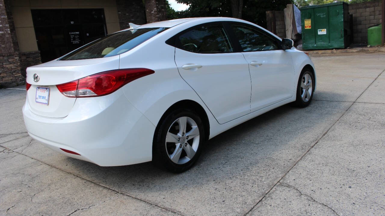 Used 2013 Hyundai Elantra GLS w/ Preferred Pkg image 22