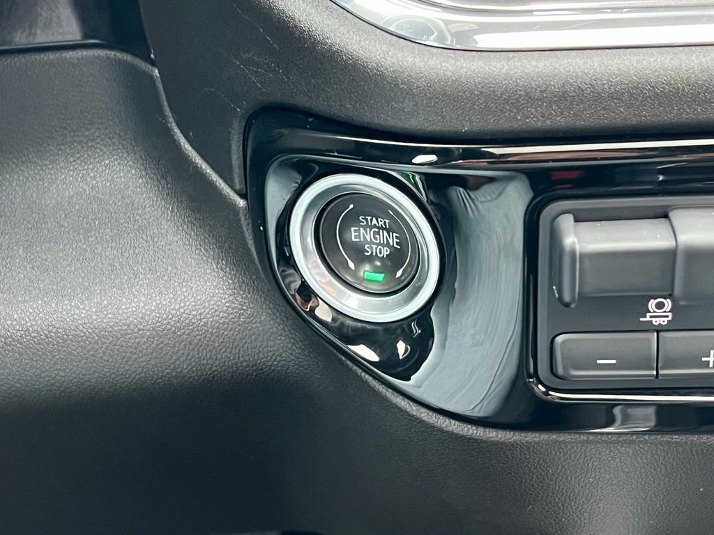 Used 2024 Chevrolet Silverado 3500 High Country w/ High Country Premium Package image 31