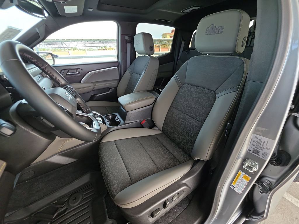 Used 2024 Chevrolet Colorado ZR2 w/ ZR2 Bison Edition image 20