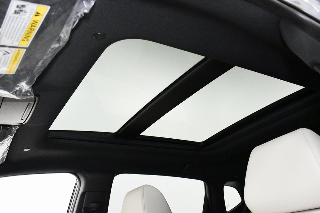 Used 2025 Acura ADX A-Spec AWD/4WD image 10