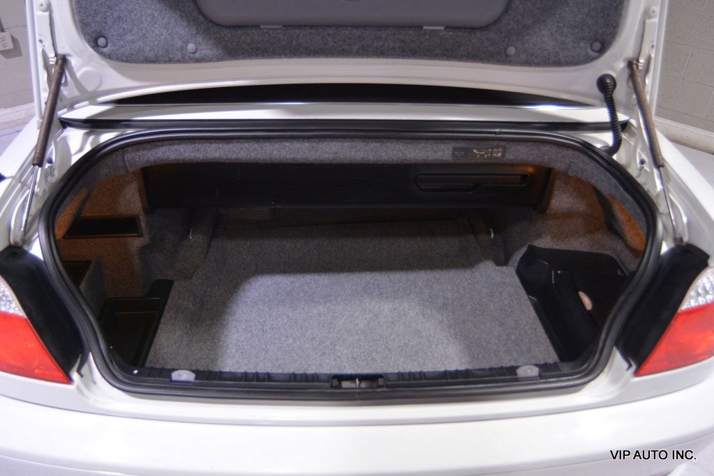 Used 2005 BMW 330Ci Convertible image 37