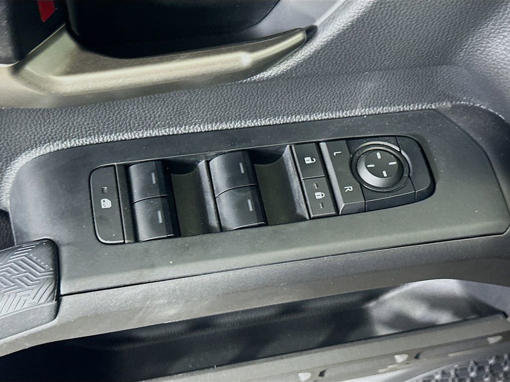 Used 2024 Toyota Tacoma TRD Off-Road image 20