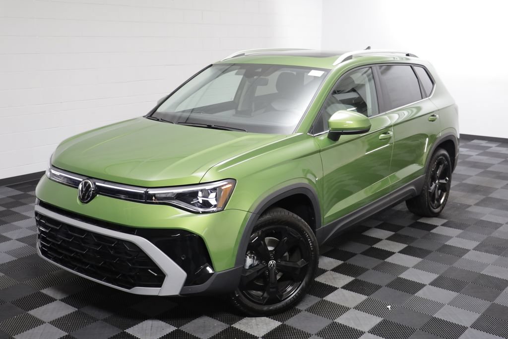 New 2026 Volkswagen Taos SEL AWD/4WD image 2