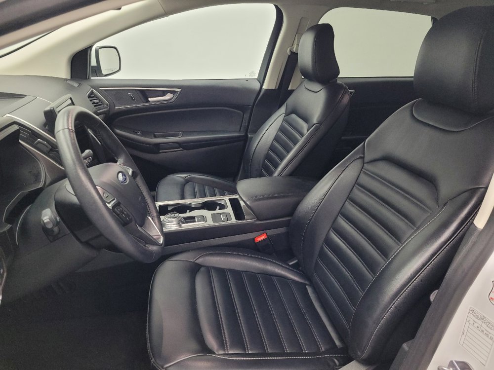 Used 2024 Ford Edge SEL image 17