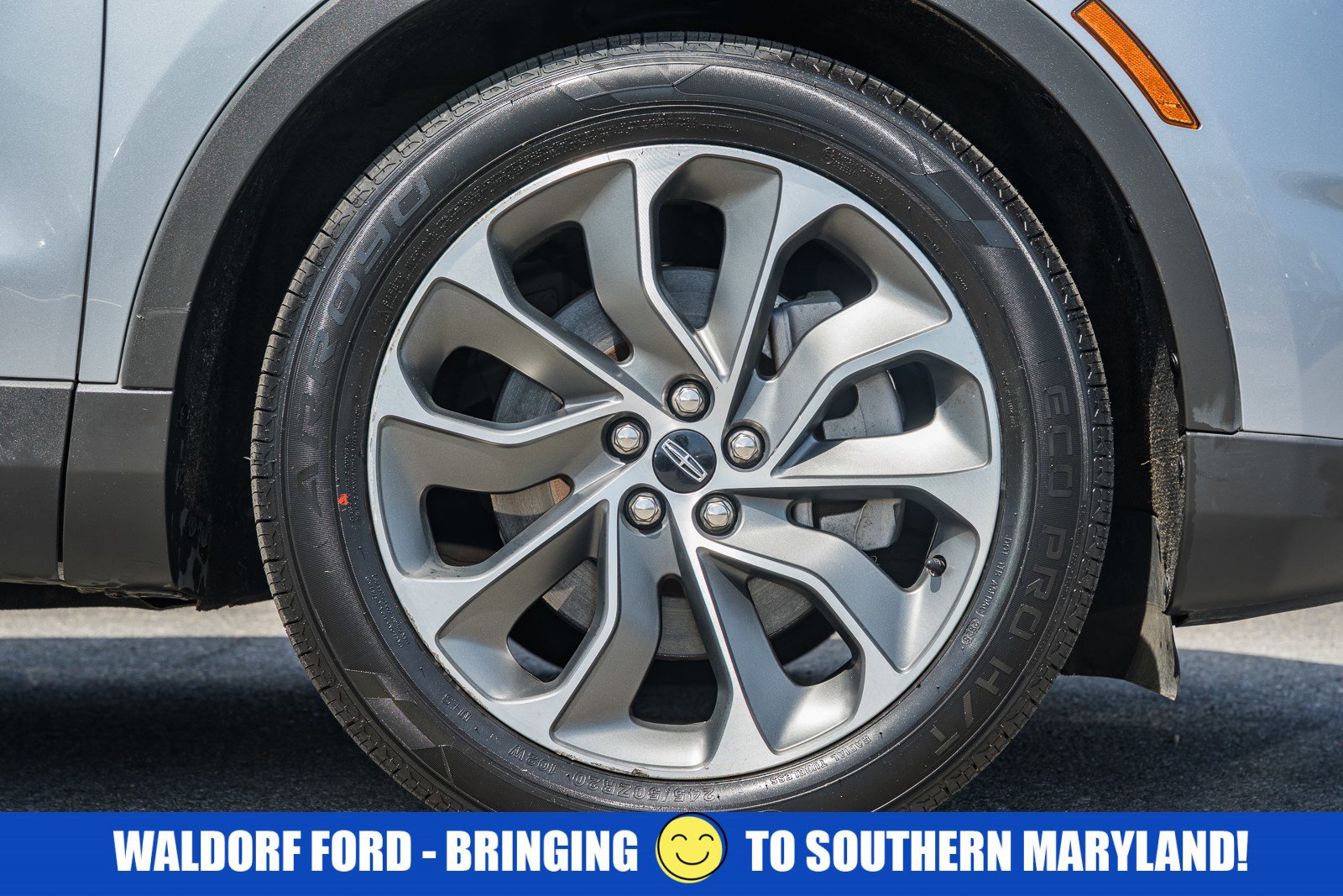 Used 2022 Lincoln Nautilus Reserve image 18