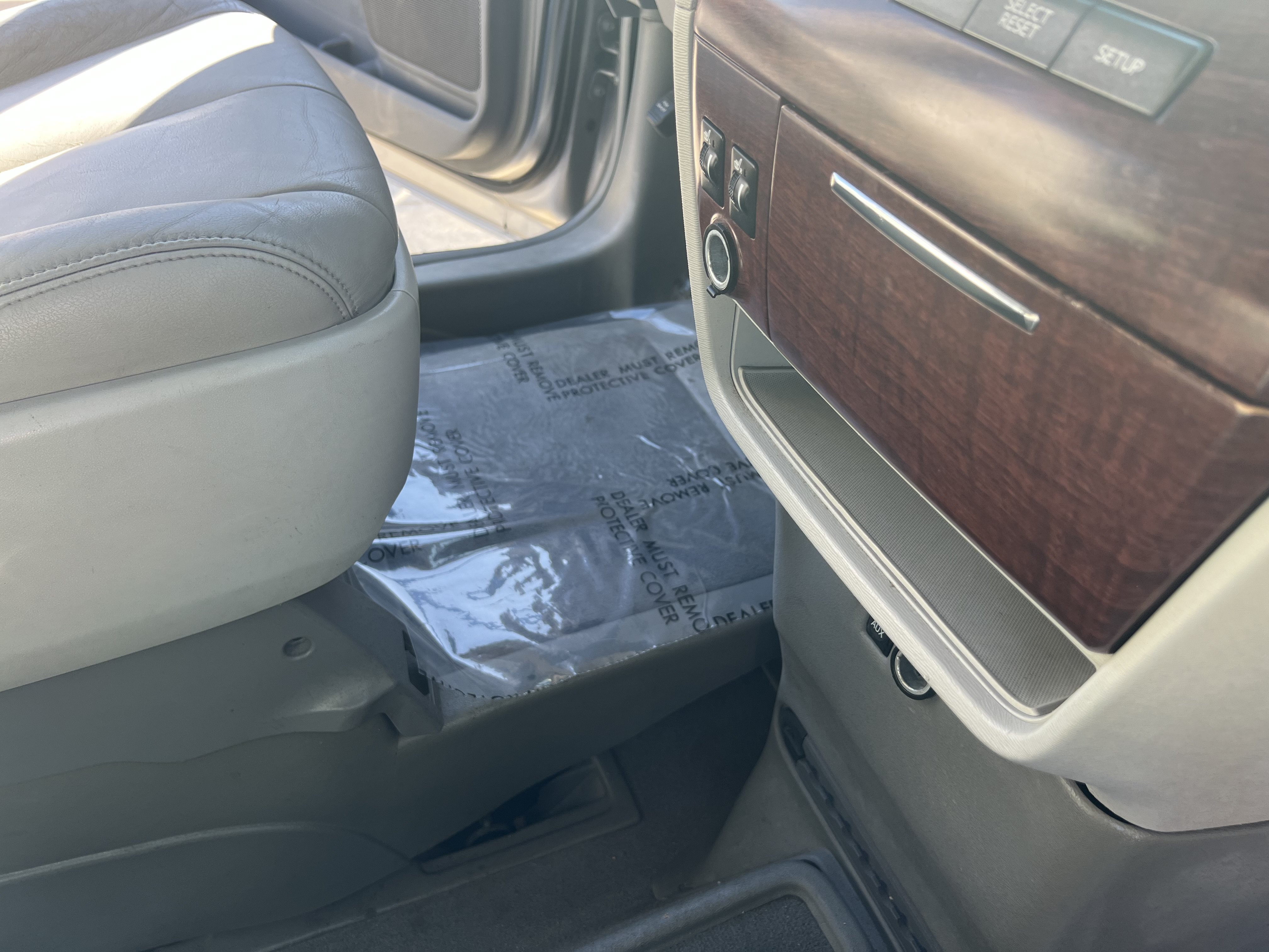 Used 2011 Toyota Sienna XLE FWD image 49