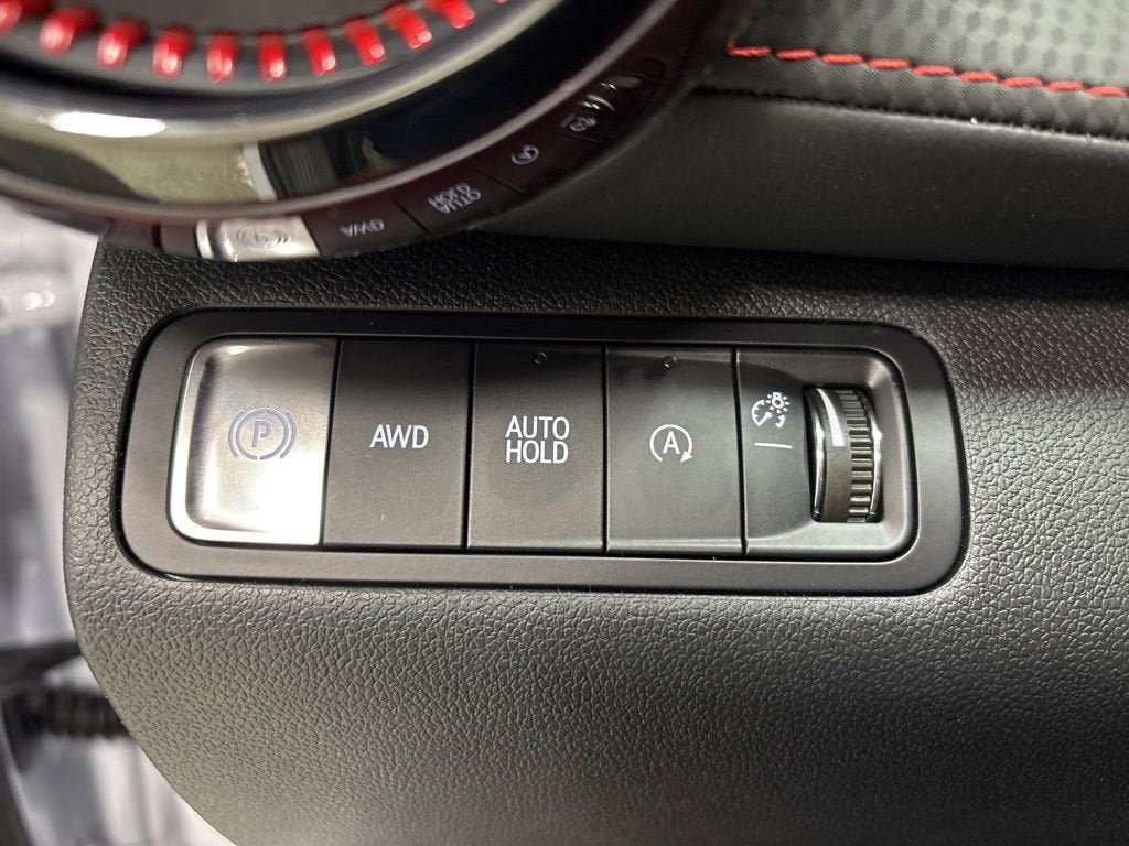 New 2026 Chevrolet Equinox RS w/ Safety and Technology Package AWD/4WD image 24