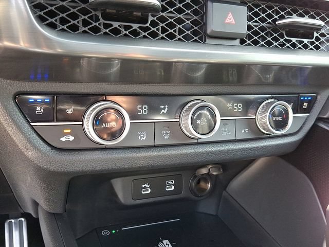 Certified 2025 Acura ADX A-Spec AWD/4WD image 16