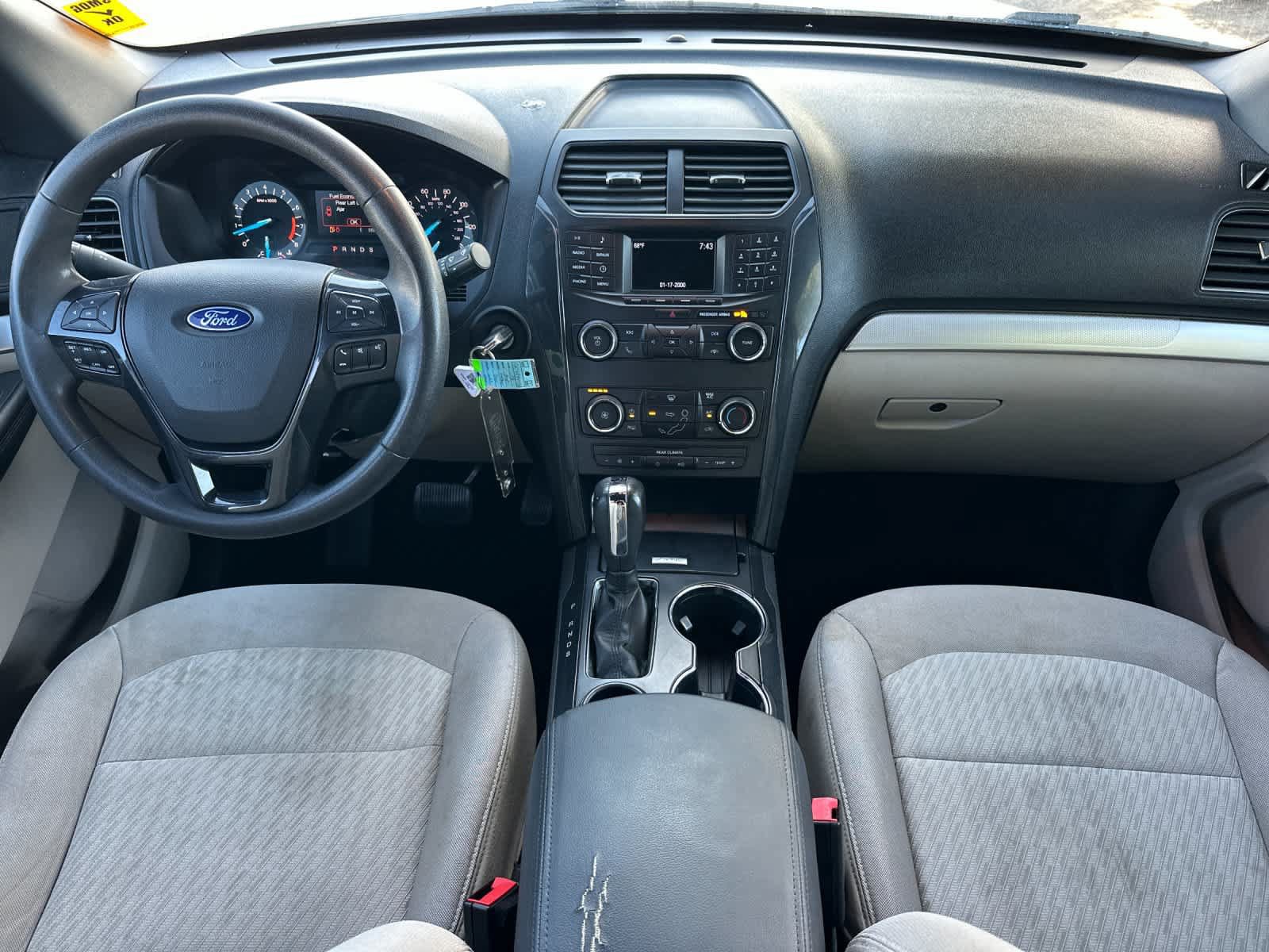 Used 2018 Ford Explorer FWD image 4