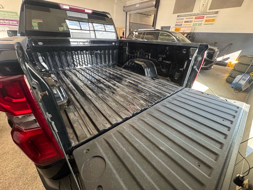 Used 2023 Chevrolet Silverado 1500 RST w/ Convenience Package II image 9