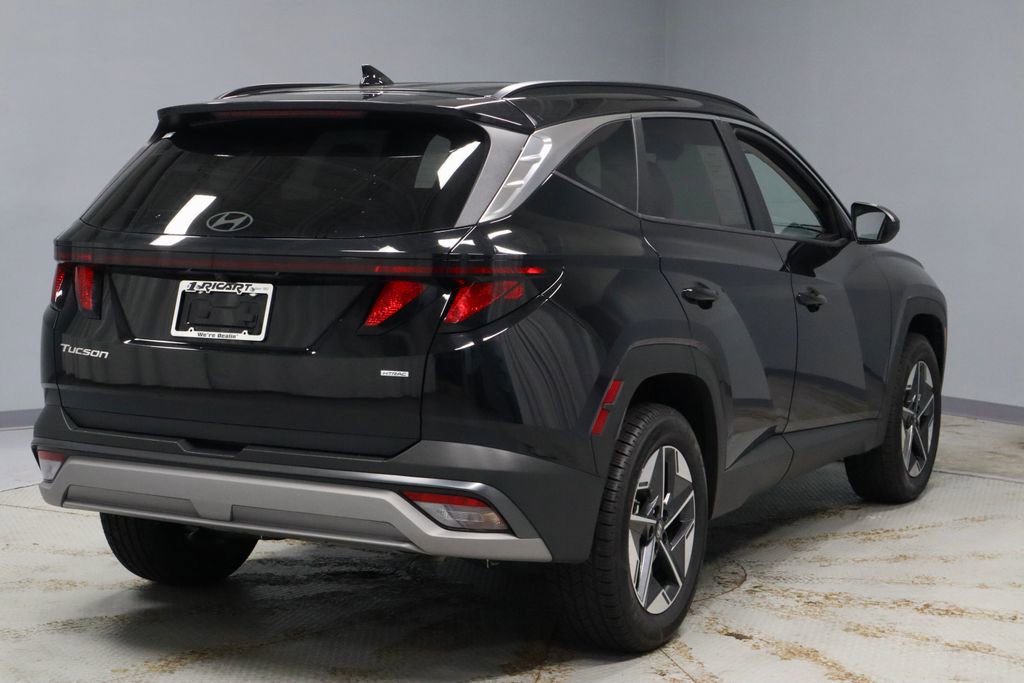 Certified 2025 Hyundai Tucson SEL AWD/4WD image 11