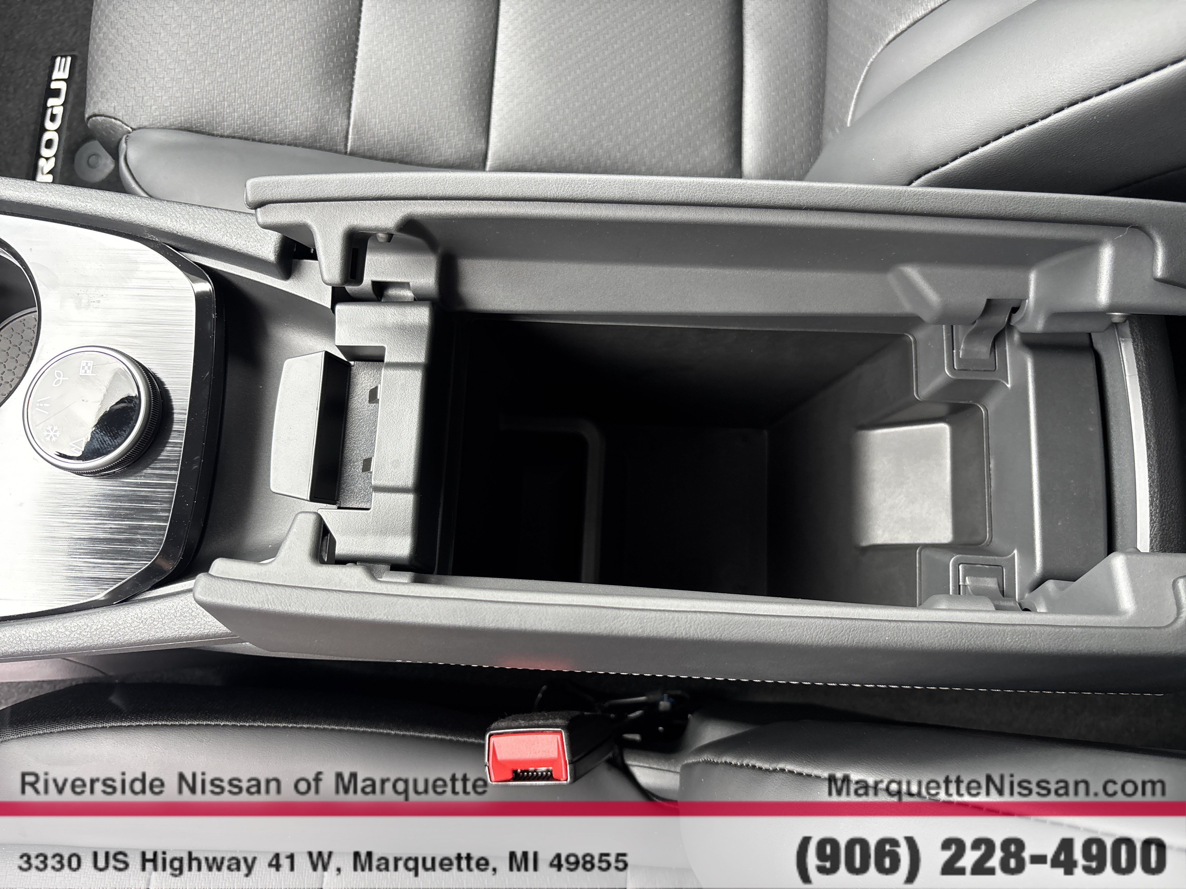 New 2026 Nissan Rogue Dark Armor AWD/4WD image 20