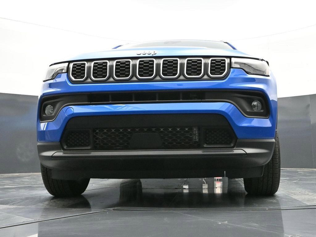 New 2026 Jeep Compass Latitude image 40