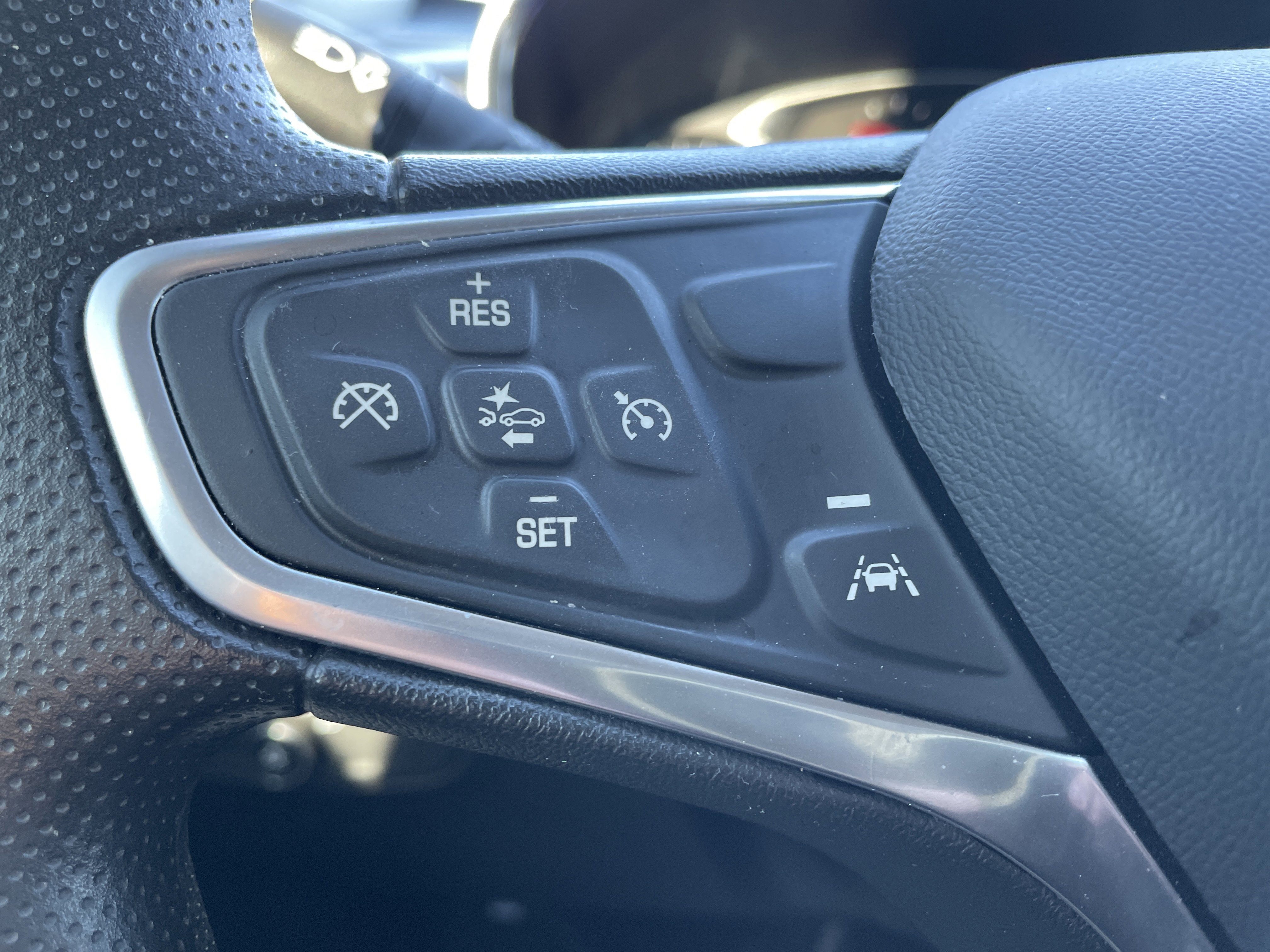 Used 2022 Chevrolet Equinox LT image 21