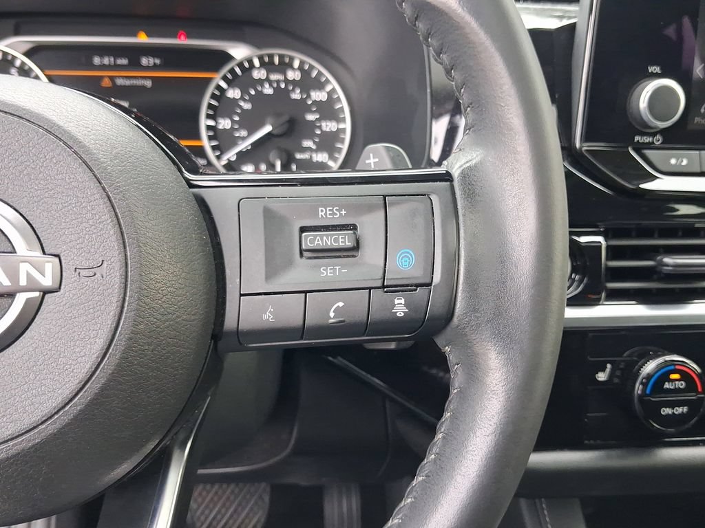 Certified 2023 Nissan Pathfinder SV w/ SV Premium Package FWD image 21