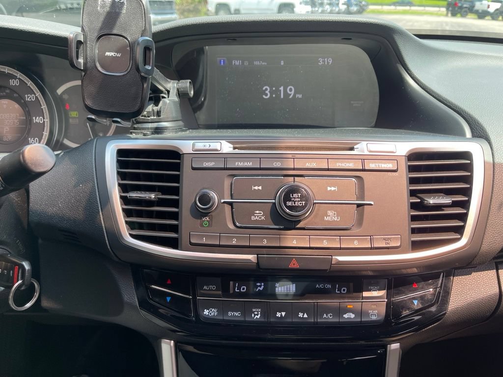 Used 2016 Honda Accord LX image 9