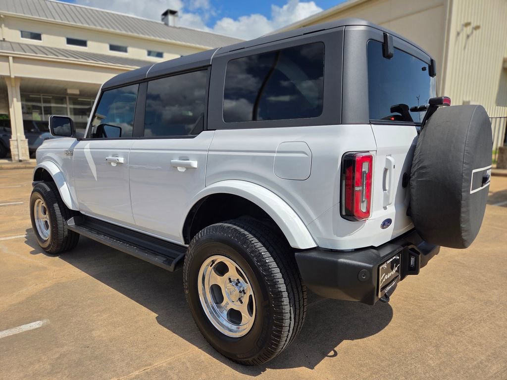 Used 2025 Ford Bronco Outer Banks AWD/4WD image 7