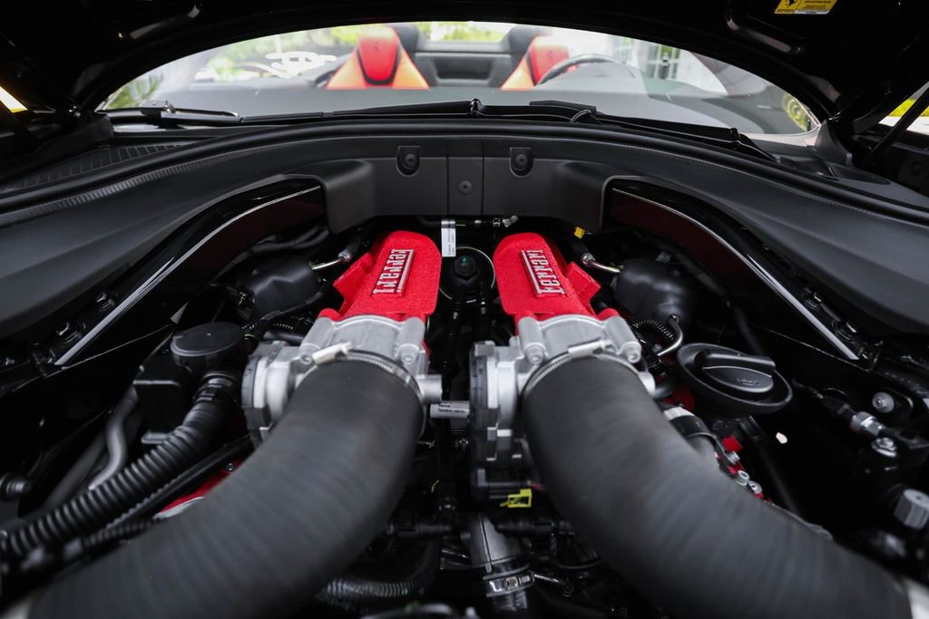 Certified 2024 Ferrari Roma Spider RWD image 29