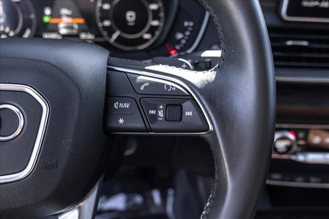 Used 2020 Audi Q5 e Premium Plus w/ Premium Plus Package AWD/4WD image 15
