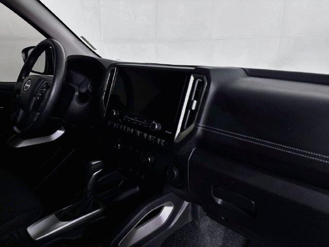 Used 2025 Nissan Frontier SV RWD image 27