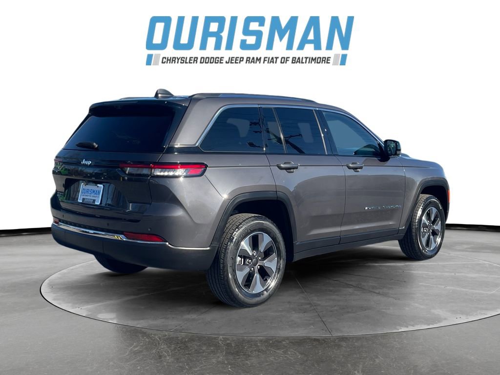 Used 2022 Jeep Grand Cherokee Limited 4xe w/ Luxury Tech Group II image 6