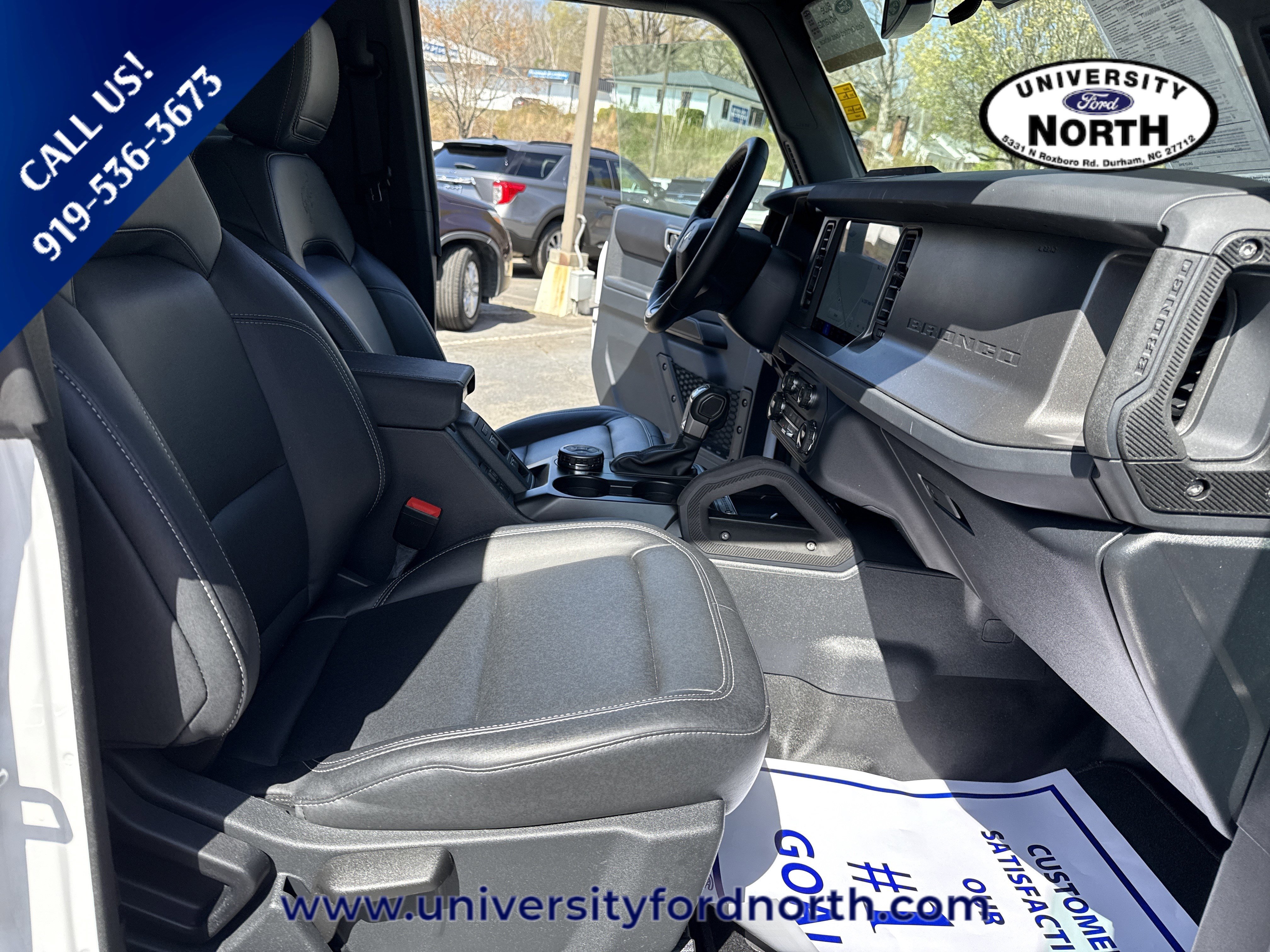 Used 2025 Ford Bronco Badlands image 39