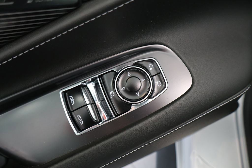 New 2026 Chevrolet Corvette Stingray Preferred Cpe w/ Stealth Interior Trim Package RWD image 21