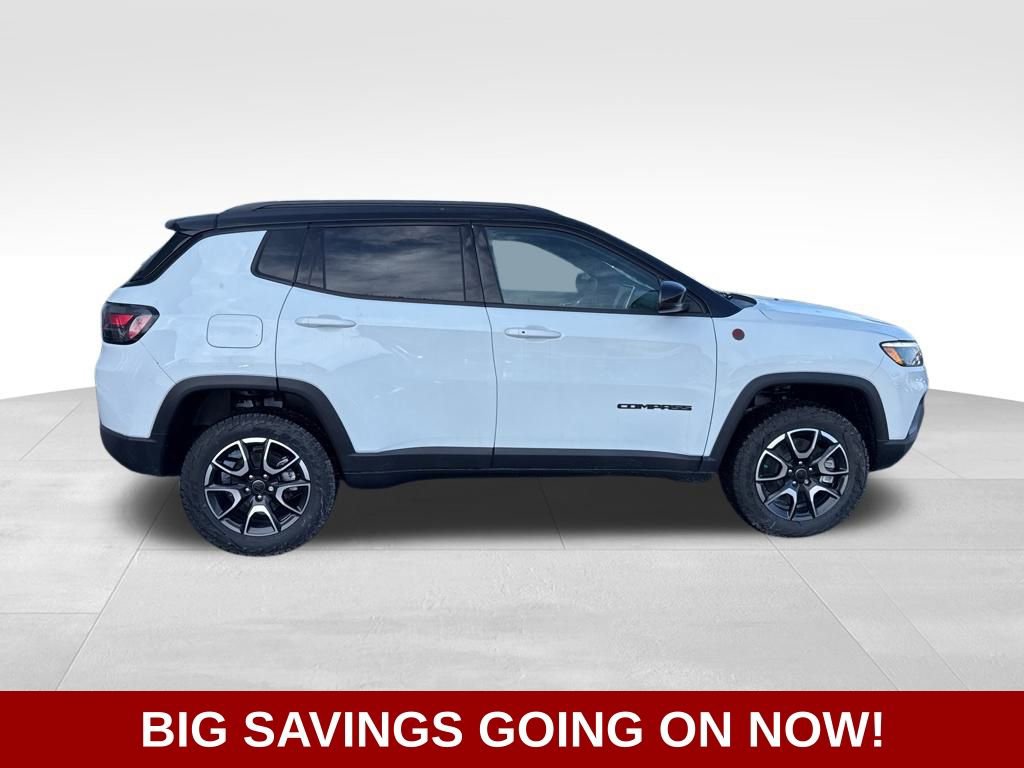 New 2025 Jeep Compass Trailhawk w/ Trailhawk Elite Group image 12
