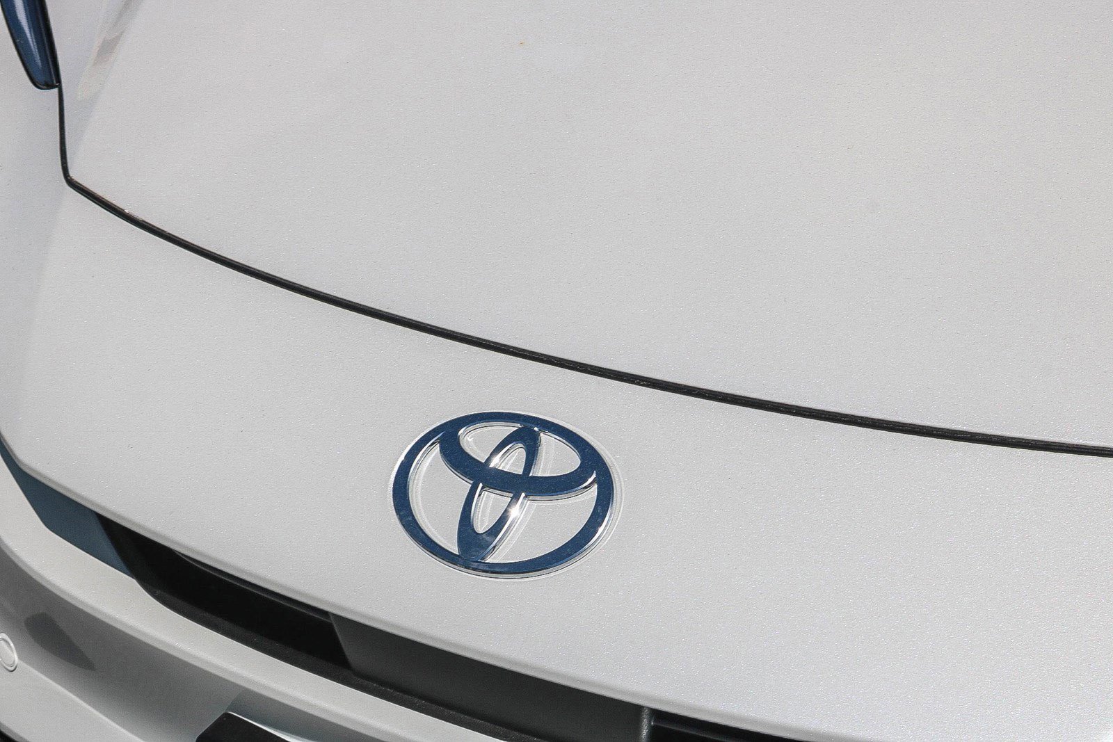 New 2026 Toyota Prius LE image 6