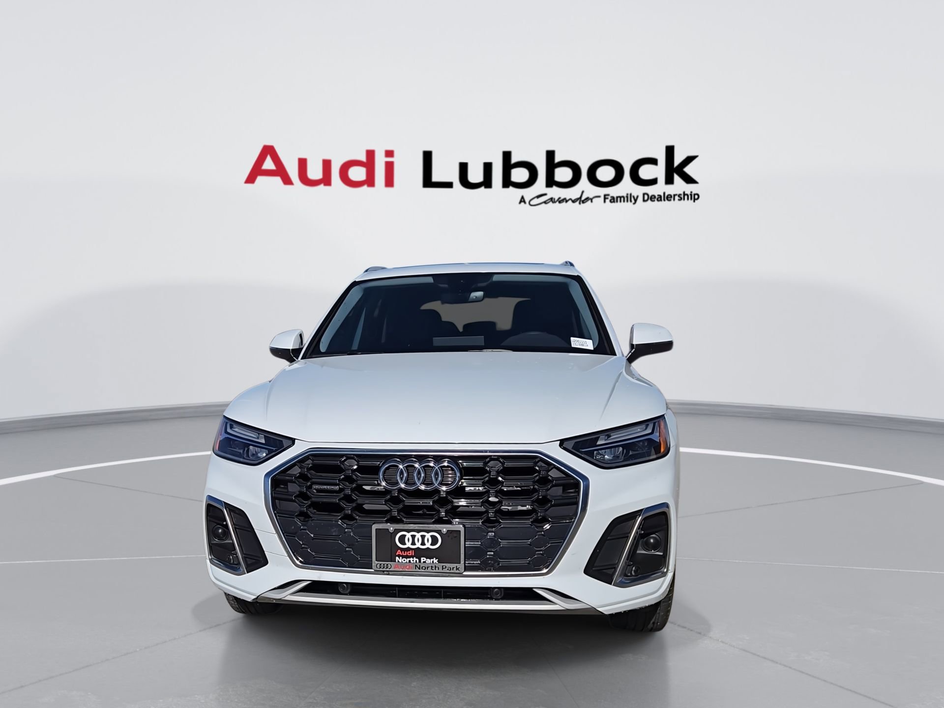 Certified 2024 Audi Q5 2.0T Premium w/ Convenience Package image 3