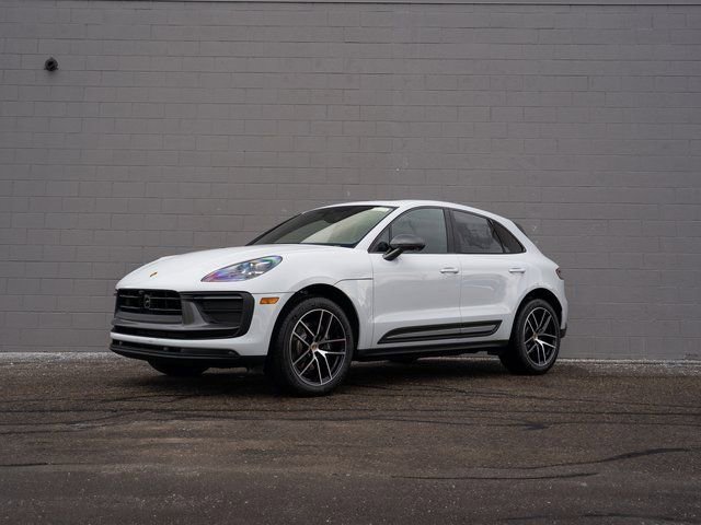 New 2026 Porsche Macan Turbo image 1