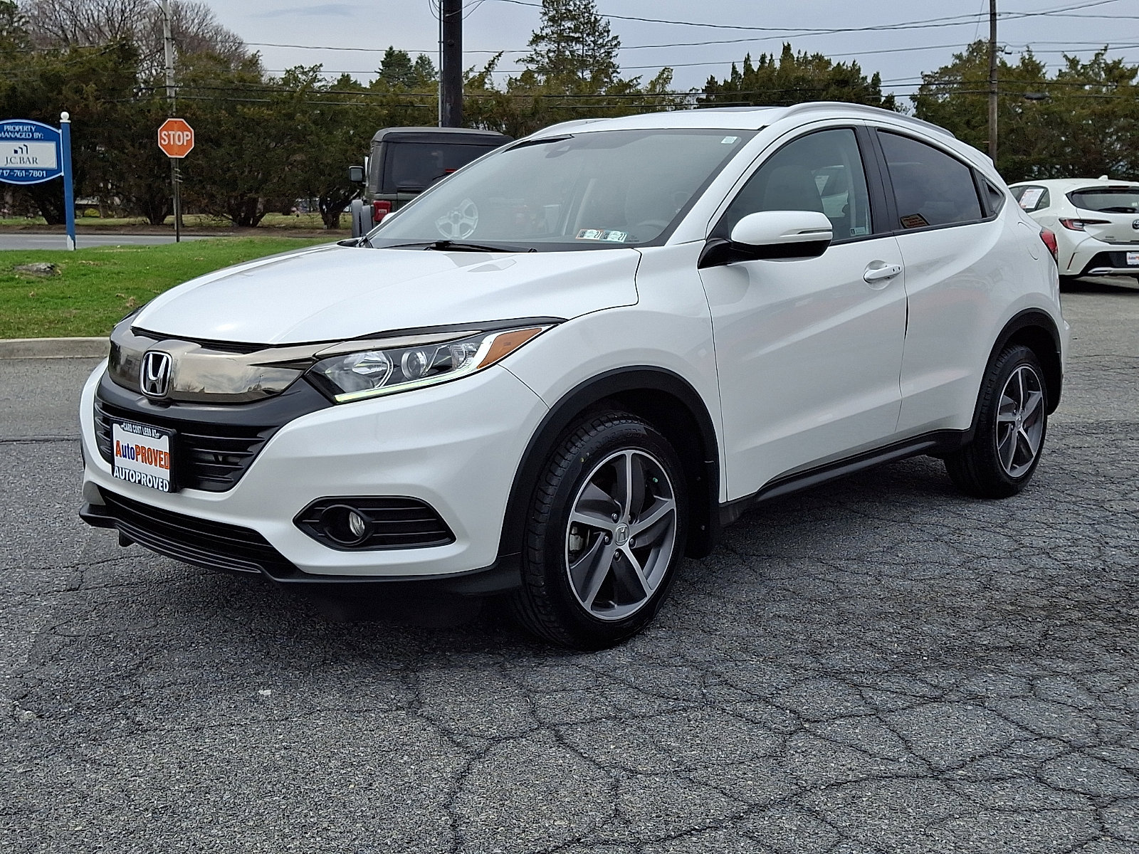 Used 2021 Honda HR-V EX image 3