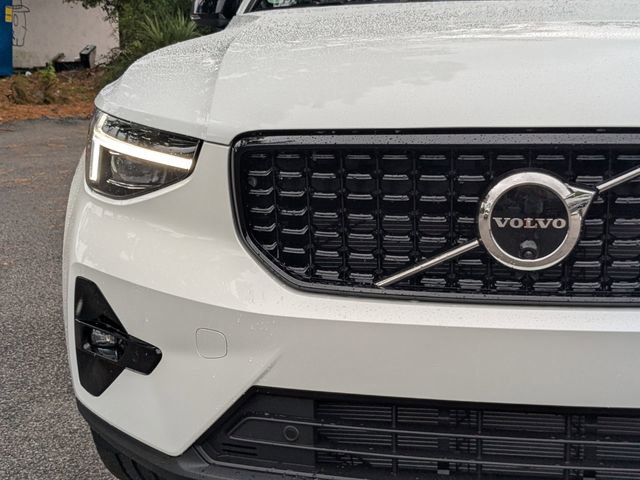 New 2026 Volvo XC40 B5 Plus w/ Protection Package Premier image 10