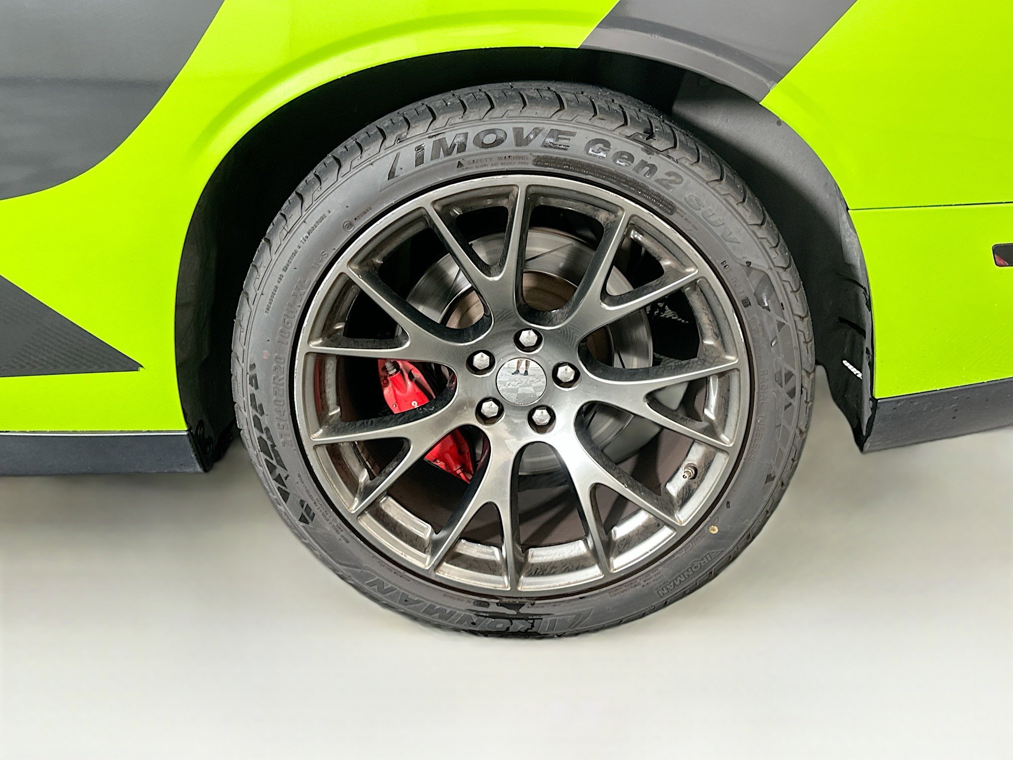 Used 2015 Dodge Challenger SRT w/ Technology Group RWD image 11