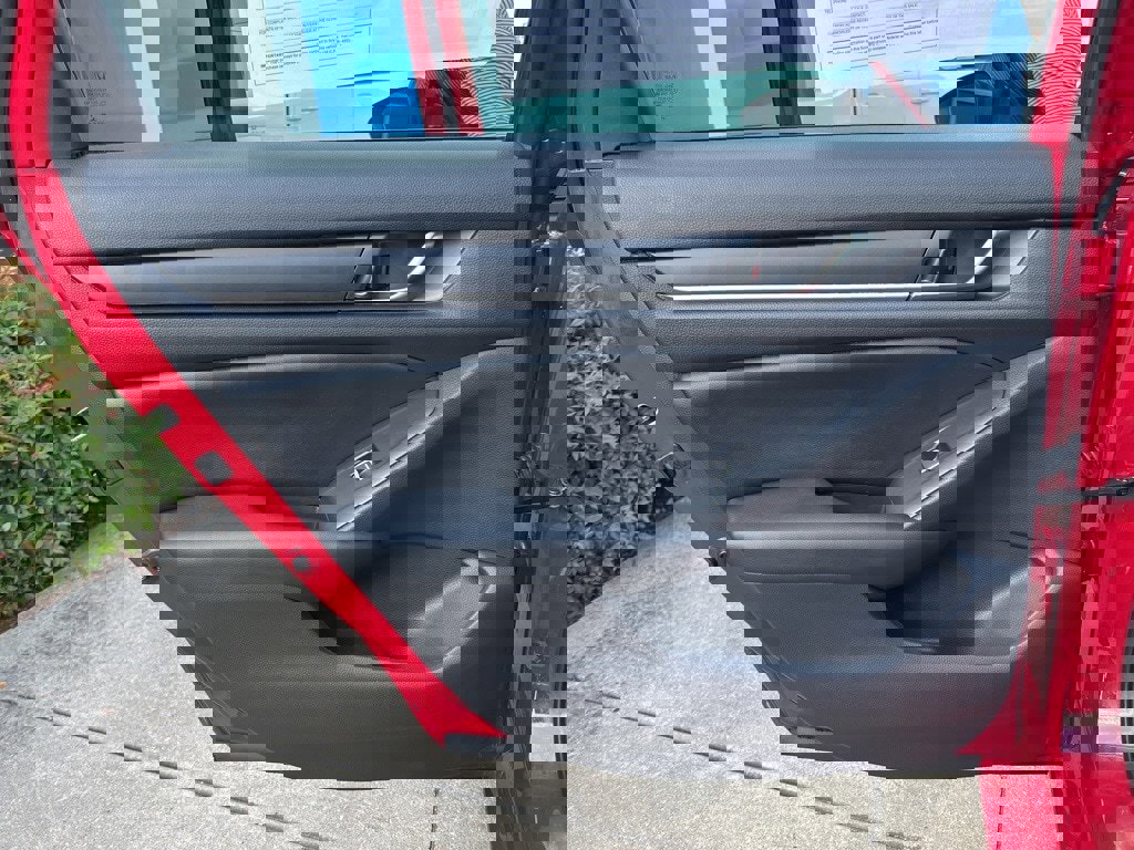 Used 2022 Honda Accord Sport image 9