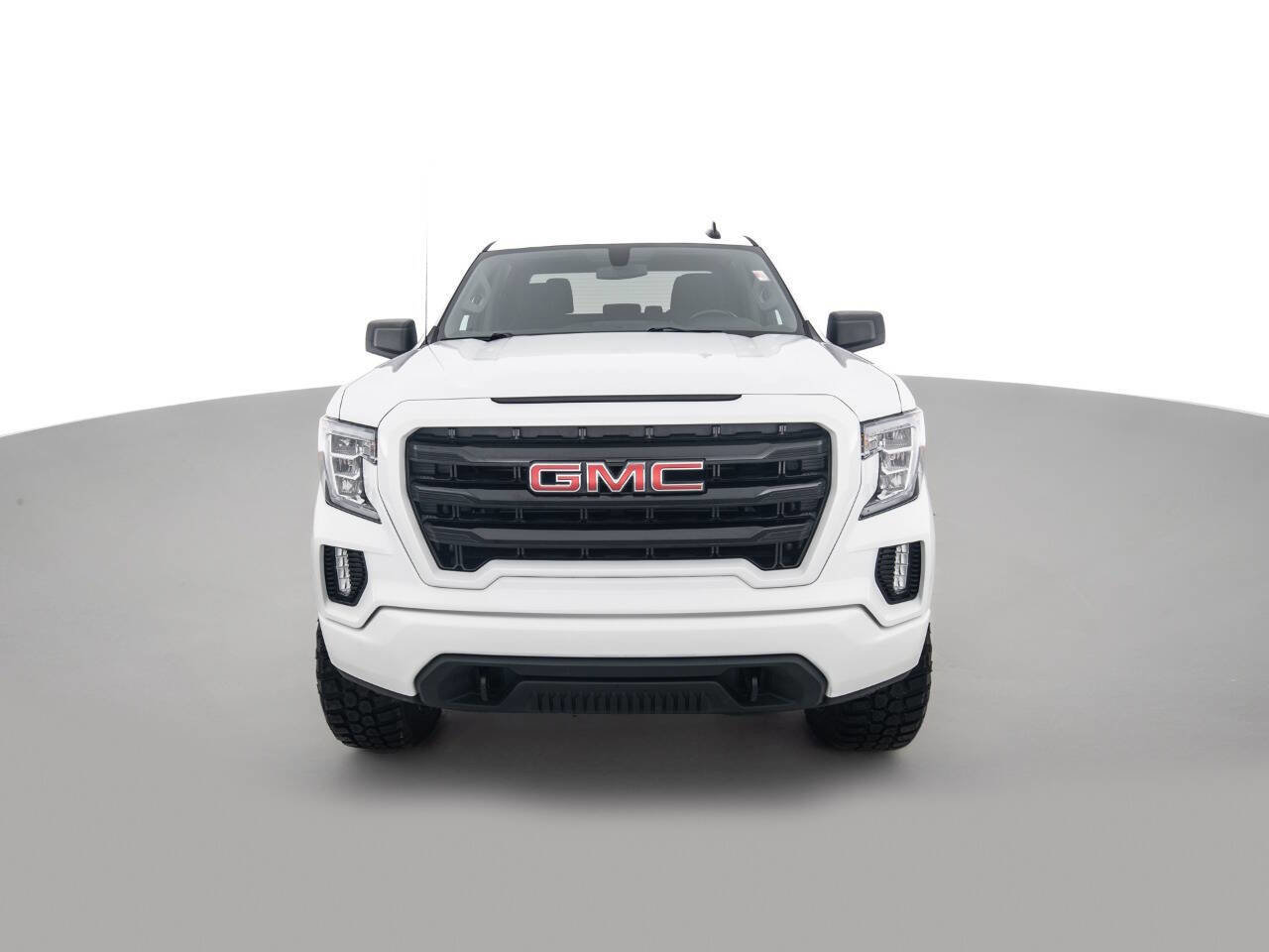 Used 2020 GMC Sierra 1500 Elevation image 2